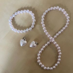 Fake pearl necklace and bracelet
